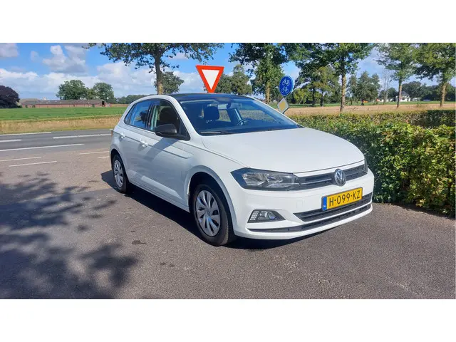 Volkswagen Polo 1.0 TSI Comfortline 2020 Benzine 4