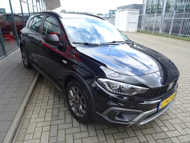 Fiat Tipo Cross 1.0 City Cross 2021 Benzine 11