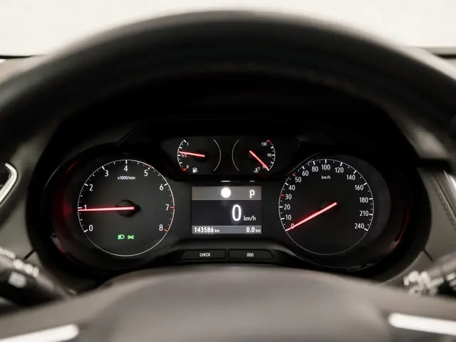 Opel Grandland X 1.2 Turbo Sport 2020 Benzine 18