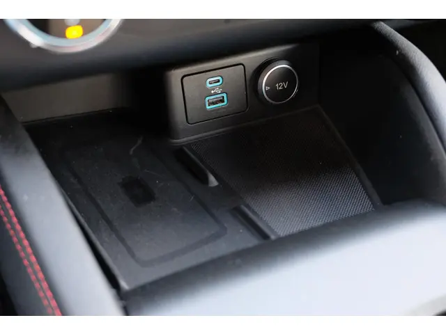 Ford Kuga 2.5 PHEV ST-Line 2020 Hybride Benzine 27