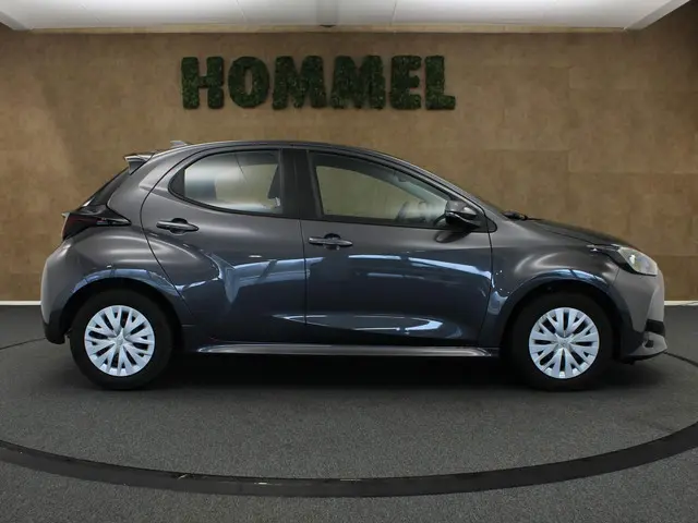 Toyota Yaris 1.5 VVT-i Active 2022 Benzine 10
