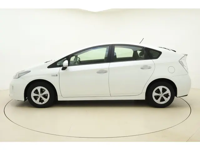 Toyota Prius 1.8 Plug-in Aspiration 2013 Hybride Benzine 5