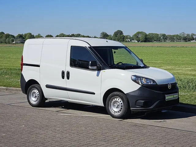 Fiat Doblò CARGO 1.6 2022 Diesel 5
