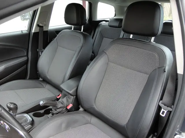 Opel Astra Sports Tourer 1.4 Turbo Business + 2013 Benzine 5