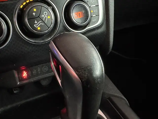 DS DS 4 Crossback 1.6 THP Chic 2016 Benzine 43