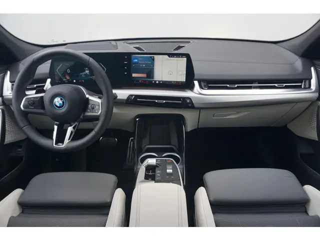 BMW iX2 eDrive20 2025 Elektrisch 7