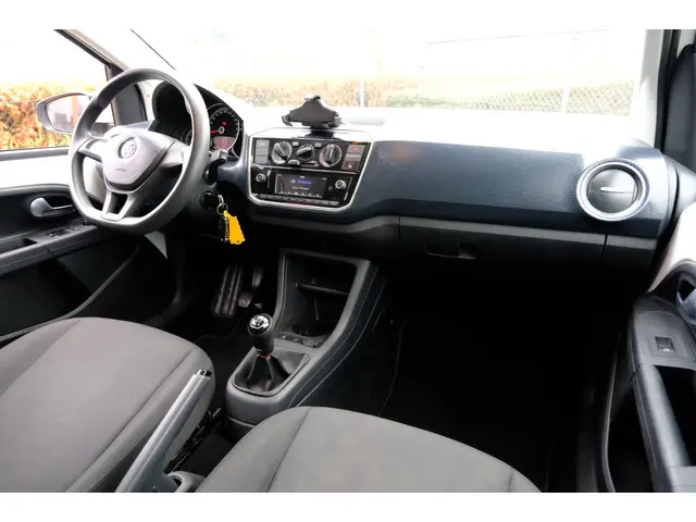 Volkswagen up! 1.0 BMT move up! Airco|LMV 2019 Benzine 5