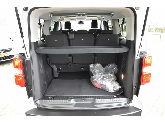 Opel Zafira e-Life Electric L3 75 kWh 2026 Elektrisch 17