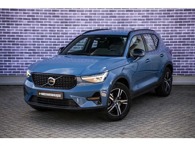 Volvo XC40 2.0 B4 Plus Dark 2025 Benzine 16