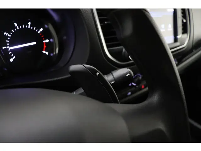 Peugeot Expert 2.0 BlueHDI Standard Premium 2022 Diesel 22