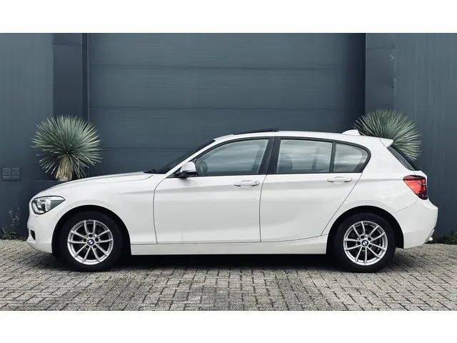 BMW 1 Serie 116i Schuifdak/Navi/PDC 2014 Benzine 23