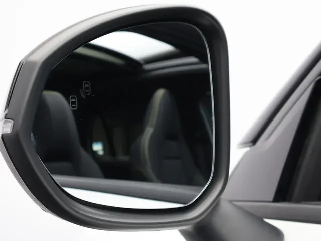 Lynk & Co 01 1.5 More 2025 Hybride Benzine 25