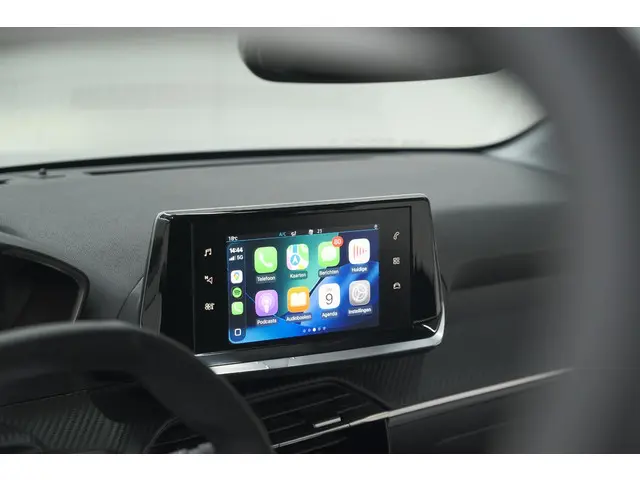 Peugeot 208 PureTech 100 Allure 2022 Benzine 49