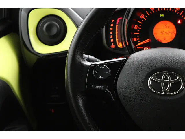 Toyota Aygo 1.0 VVT-i x 2017 Benzine 19