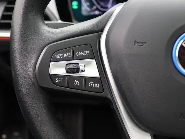 BMW 3 Serie 320e Touring 2021 Hybride Benzine 14