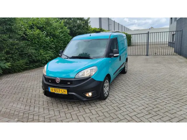 Fiat Doblò Cargo 1.4 T-Jet CNG Bj 2018 2018 CNG 6