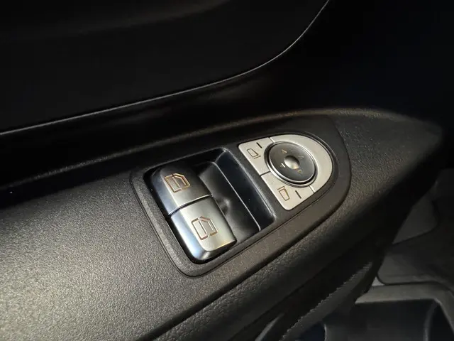 Mercedes-Benz Vito 114 CDI Lang 2024 Diesel 5