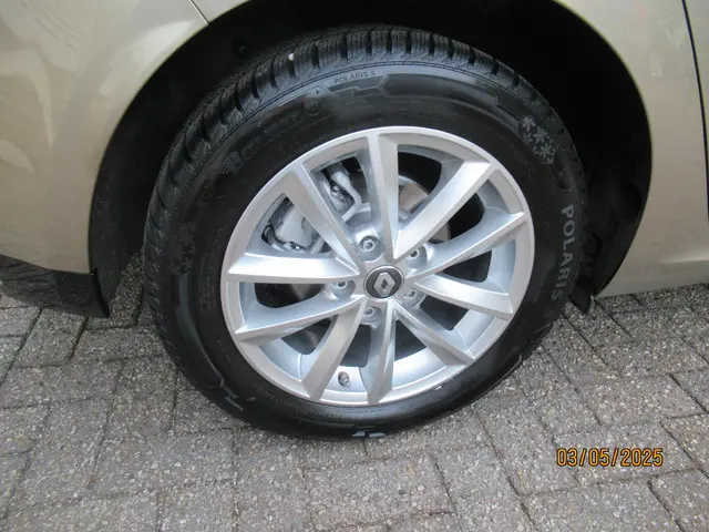 Renault Mégane 1.2 TCe Limited 2016 Benzine 7