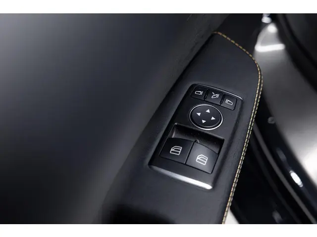 Mercedes-Benz AMG GT 4.0 S 2015 Benzine 28