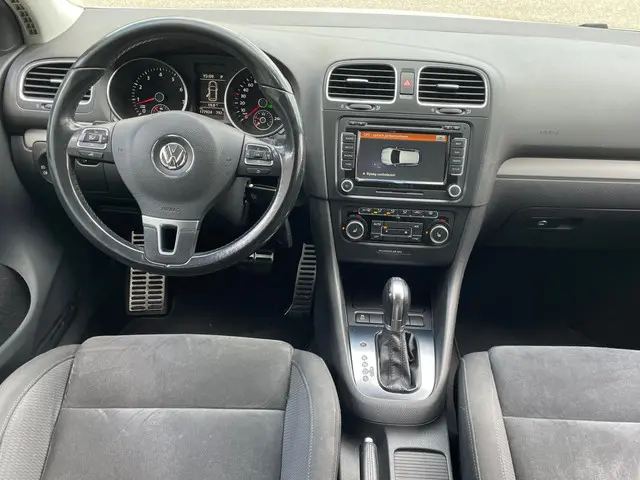 Volkswagen Golf 1.4 TSI Highline Automaat 2012 Benzine 10