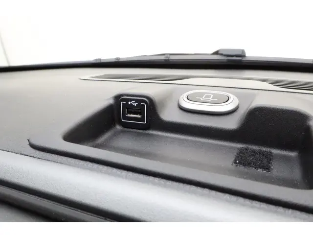 Fiat Panda 0.9 TwinAir Lounge 2019 Benzine 22
