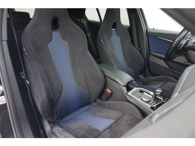 BMW 1 Serie M135i xDrive 2020 Benzine 8