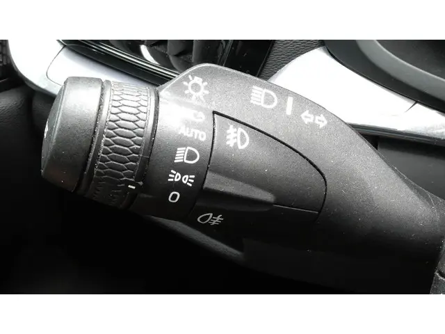 Volvo V60 2.0 B4 Momentum Business 2021 Hybride Benzine 15