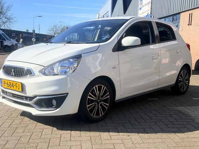 Mitsubishi Space Star