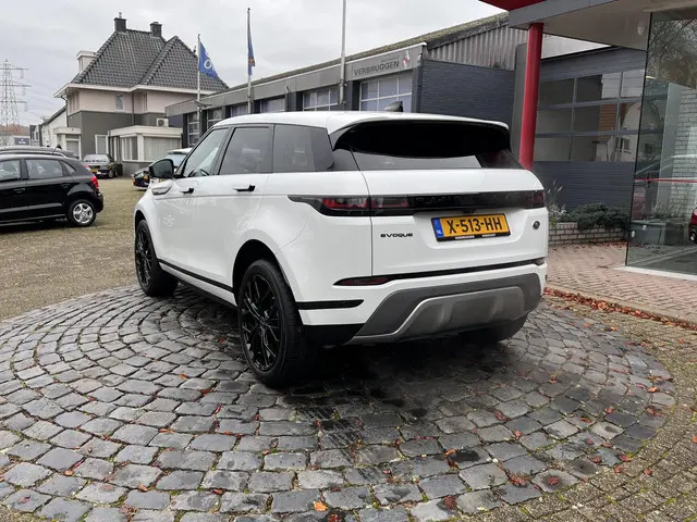 Land Rover Range Rover Evoque 3
