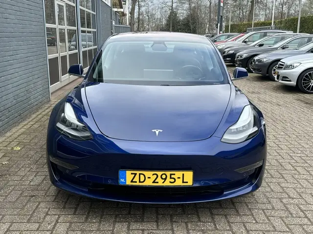 Tesla Model 3 Long Range AWD 75 kWh 2019 Elektrisch 19