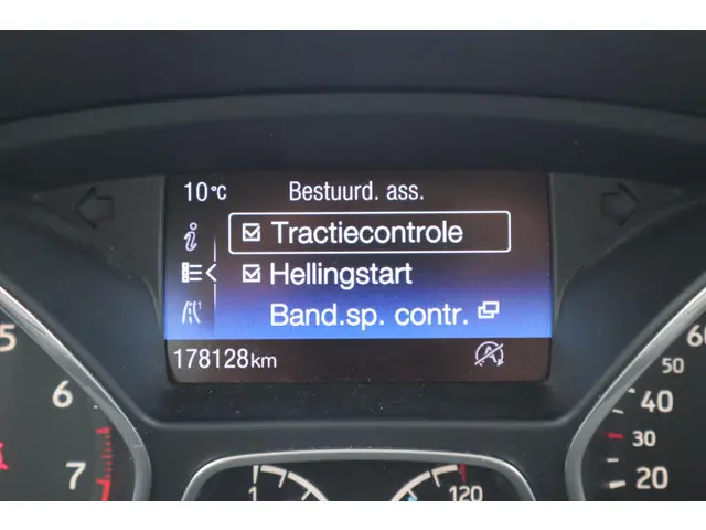 Ford C-MAX 1.0 Trend 2016 Benzine 29