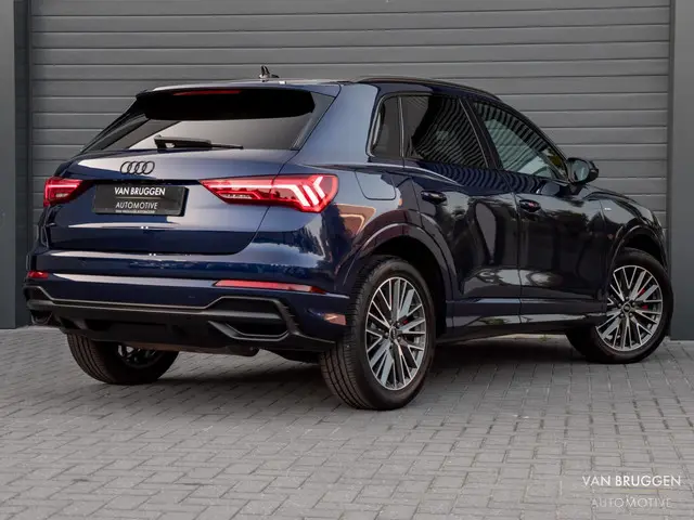Audi Q3 45 TFSI e S-Line 2022 Hybride Benzine 4