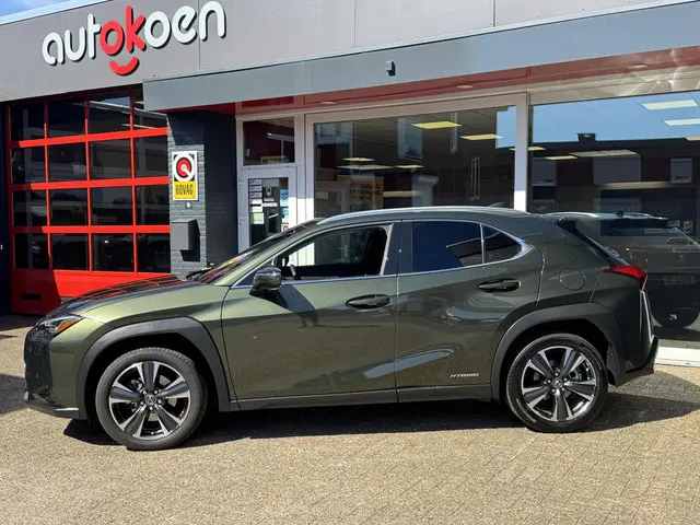 Lexus UX 250h Preference Line 2022 Hybride Benzine 9