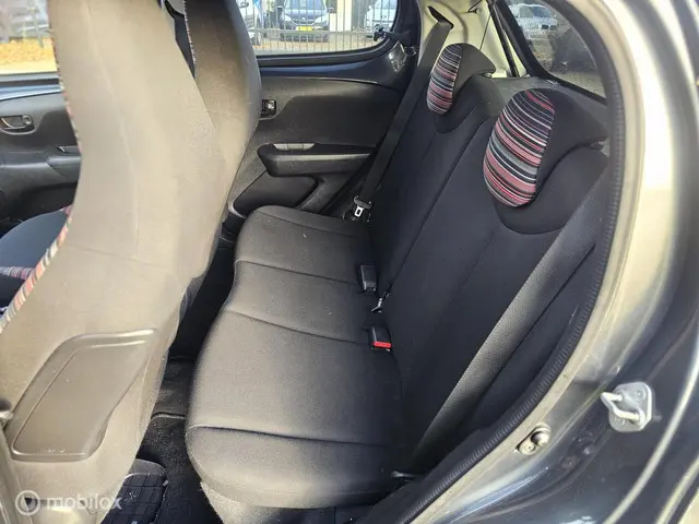 Citroën C1 1.0 e-VTi Airscape Shine 2015 Benzine 7