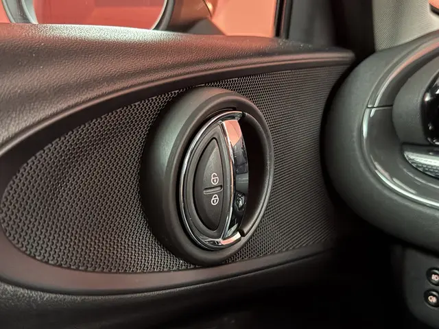 MINI Clubman 2.0 Cooper S Business Plus 2019 Benzine 29