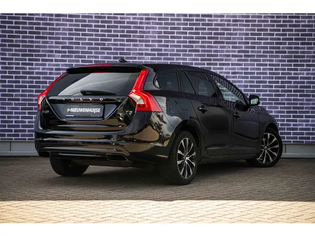 Volvo V60 1.5 T3 Polar+ 2018 Benzine 3