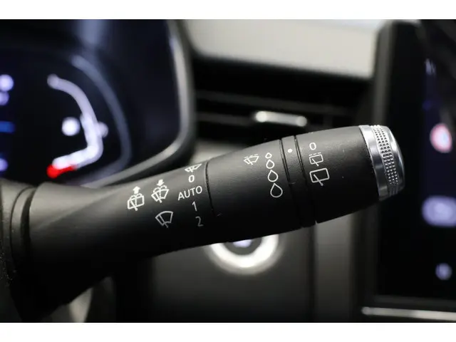 Renault Clio 1.0 TCe Intens |Carplay|PDC|Led| 2020 Benzine 19
