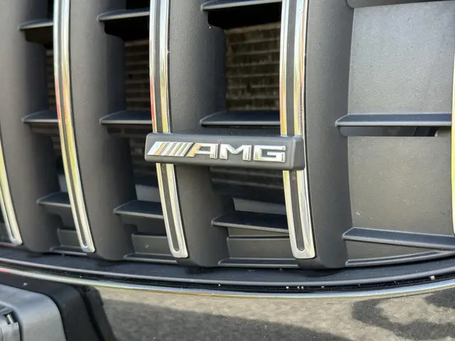 Mercedes-Benz GLA AMG 35 4MATIC 2021 Benzine 39