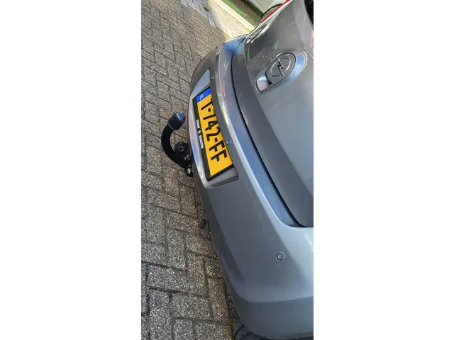Opel Agila 1.2 Edition Automaat 2013 Benzine 8