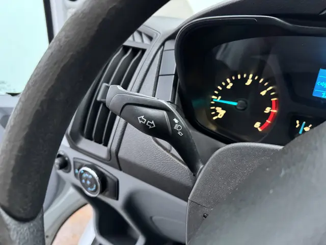 Ford Transit 350 2.2 TDCI 155PK 2015 Diesel 18