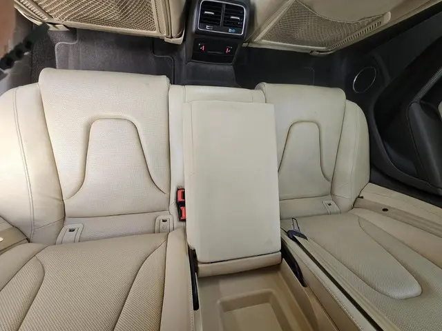 Audi A4 allroad quattro 2.0 TFSI Pro Line 2013 Benzine 13
