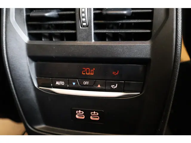 BMW i4 M50 2023 Elektrisch 26