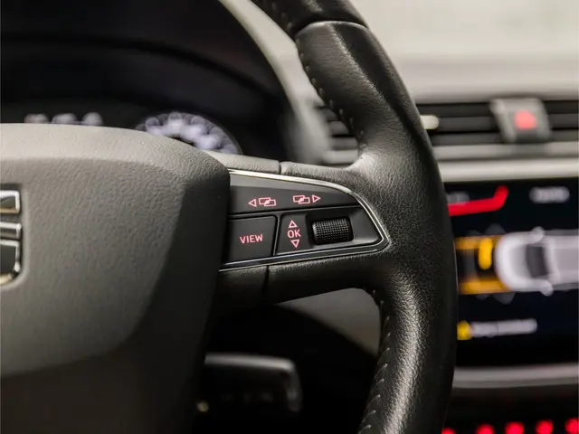 SEAT Ibiza 1.0 TSI Sport 2019 Benzine 25