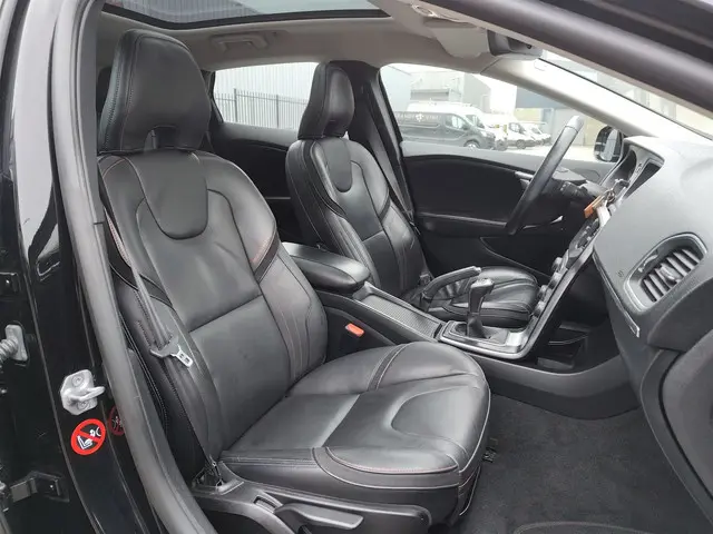 Volvo V40 2.0 D2 Ocean Race Business 2015 Diesel 27