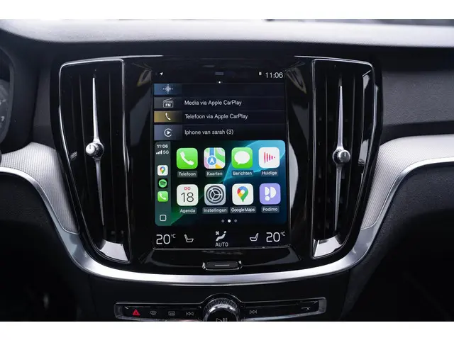 Volvo S60 2.0 B3 R-Design 2021 Benzine 41