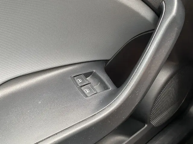 SEAT Ibiza SC 1.2 Entry 2015 Benzine 18