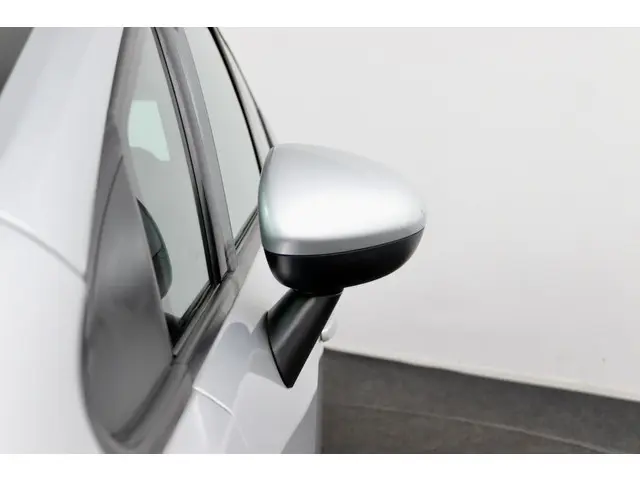 Opel Meriva 1.4 Turbo Cosmo grijs 2015 Benzine 38
