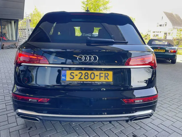 Audi Q5 40 TFSI S edition 2023 Hybride Benzine 34