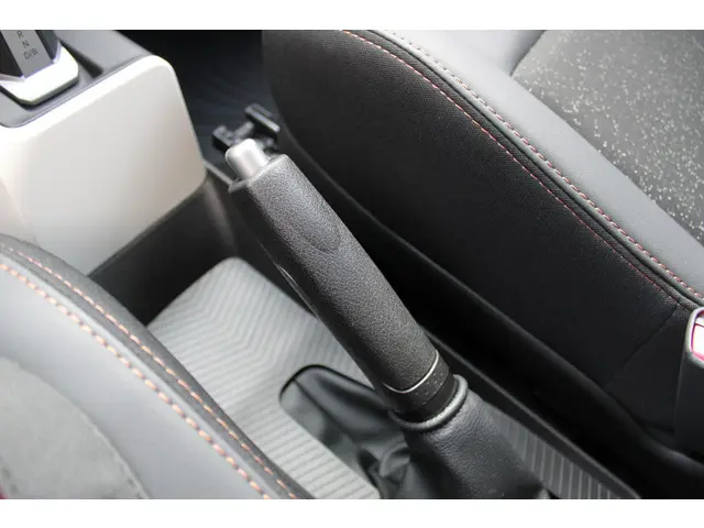 Dacia Spring Extreme 65 26.8 kWh 2025 Elektrisch 28