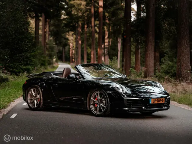 Porsche 911 Cabrio 3.0 Carrera 4S 2016 Benzine 8